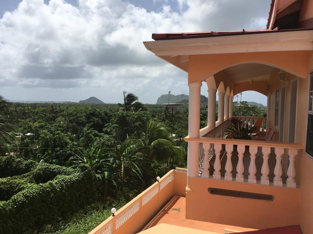 Aupic Paradise Vieux Fort Exterior photo