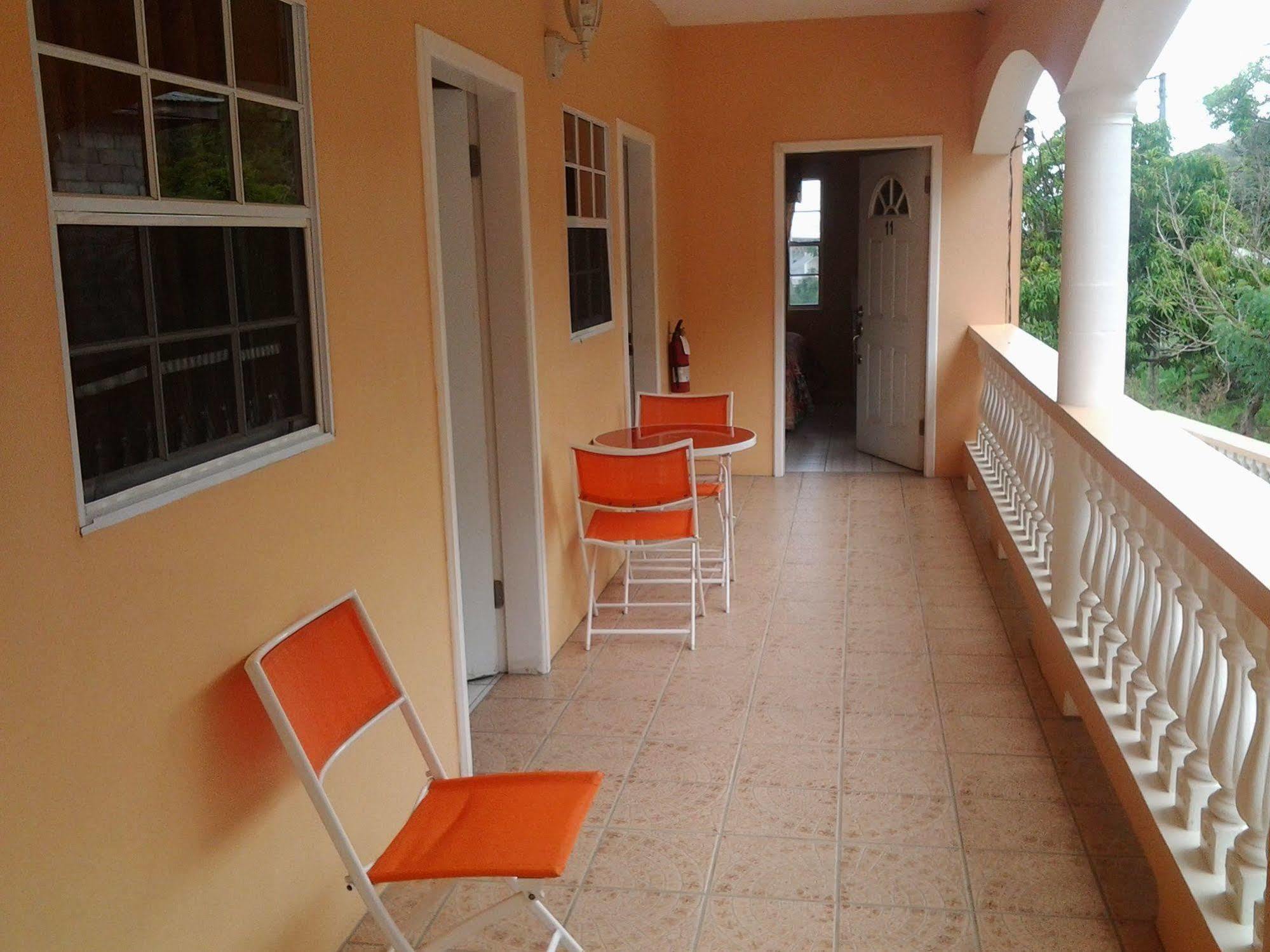 Aupic Paradise Vieux Fort Exterior photo